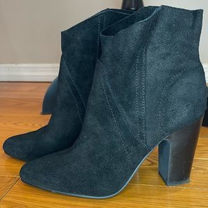 Vince Camuto boots
